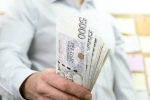 Pro tyto operace jsou k dispozici speciální finanční služby.
