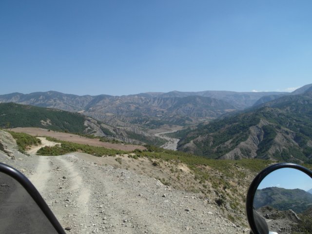 Albánií křížem krážem