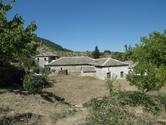 Albánií křížem krážem