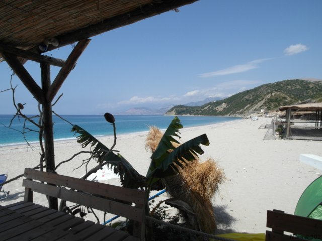 Albánií křížem krážem