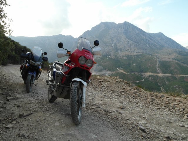 Albánií křížem krážem