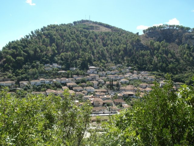 Albánií křížem krážem