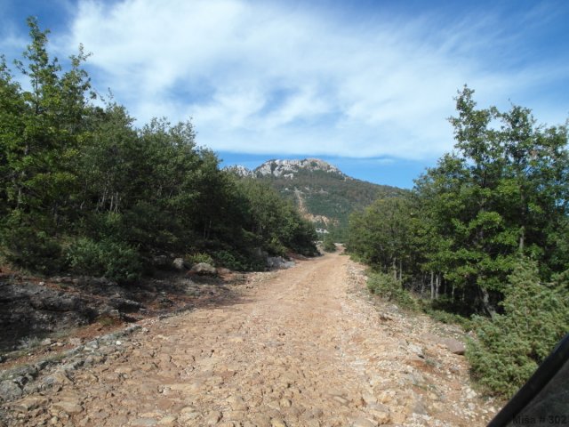 Albánií křížem krážem