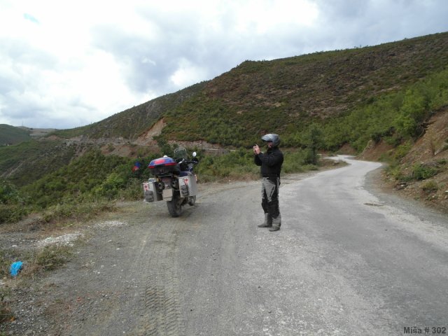 Albánií křížem krážem