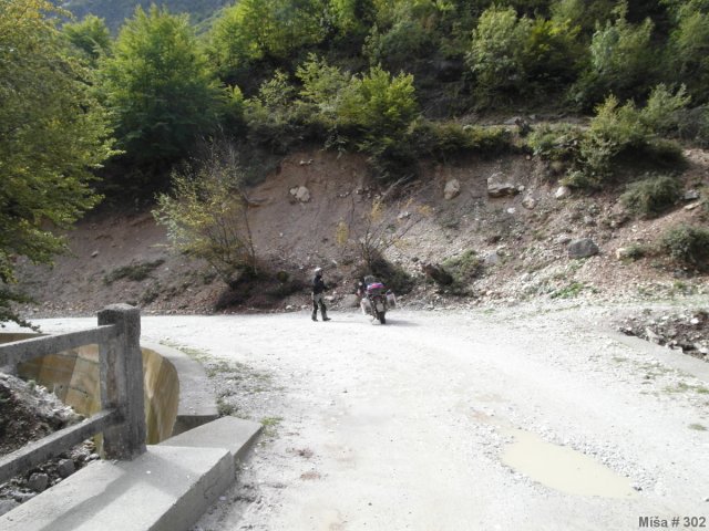 Albánií křížem krážem