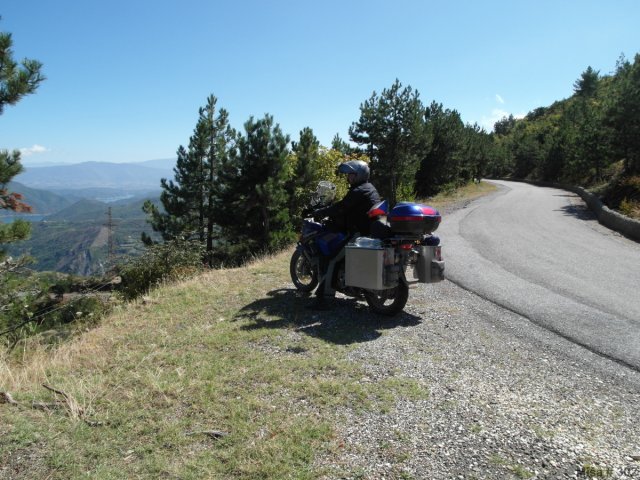 Albánií křížem krážem