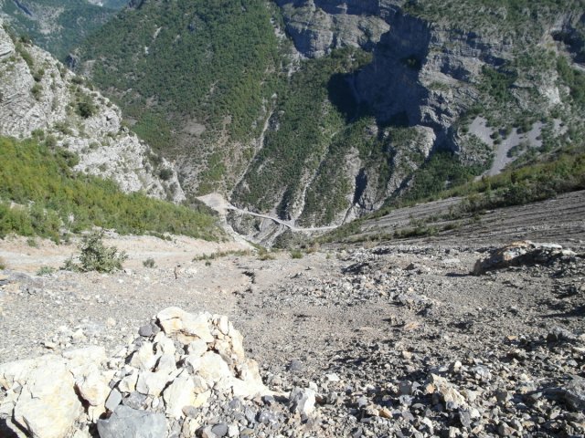 Albánií křížem krážem