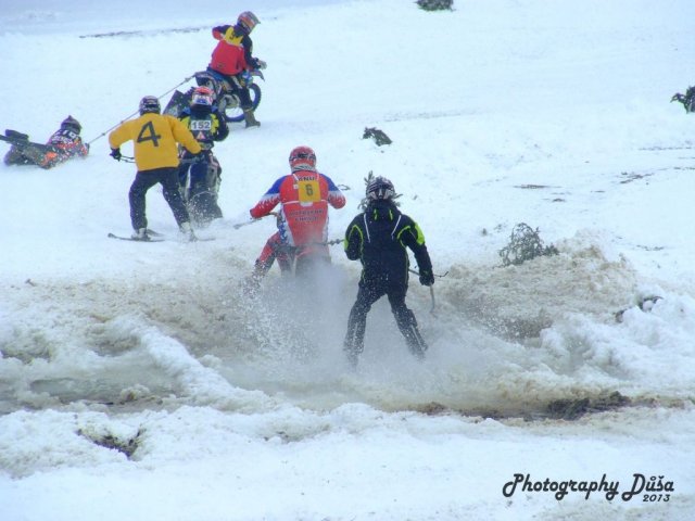 Motoskijöring Dolní Hořice 24.2.2013  