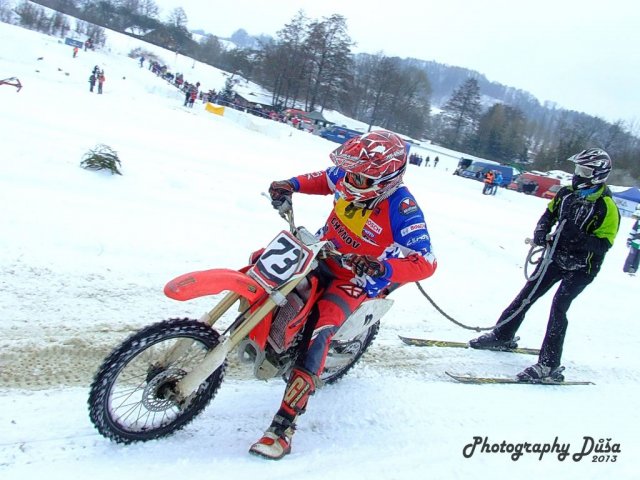 Motoskijöring Dolní Hořice 24.2.2013  