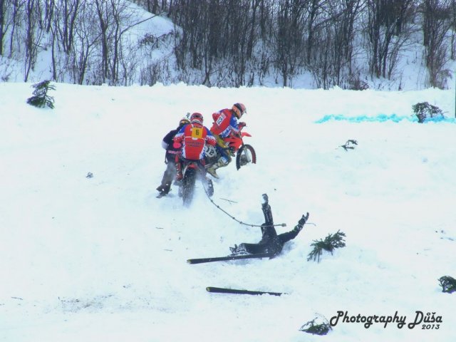 Motoskijöring Dolní Hořice 24.2.2013  